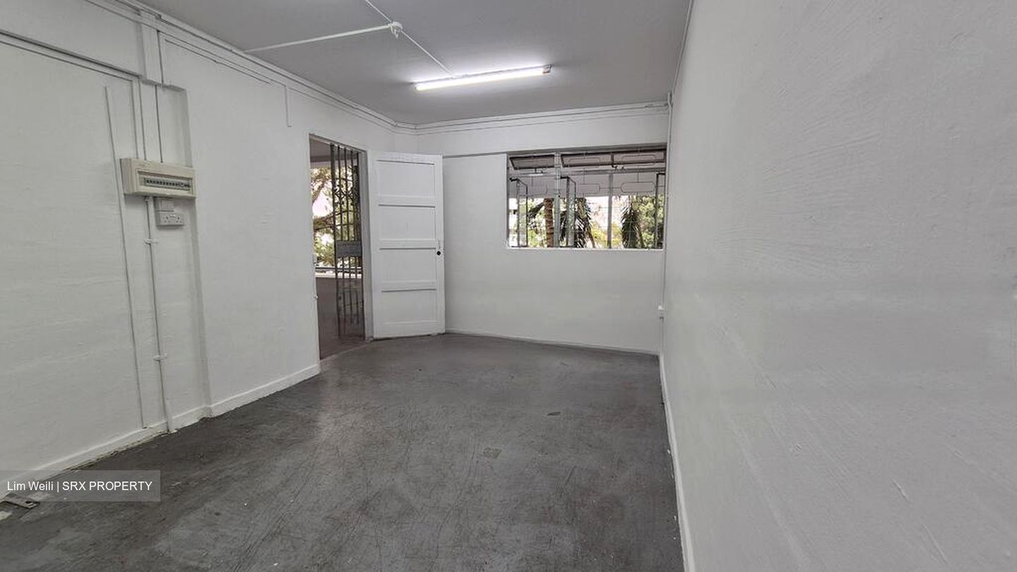 262 JURONG EAST STREET 24 (D22), Shop House #485462501